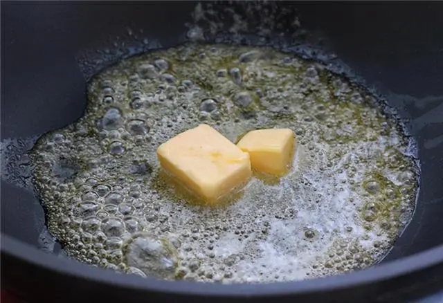 黄油是什么做的，为什么我国产量低依赖进口？终于明白了