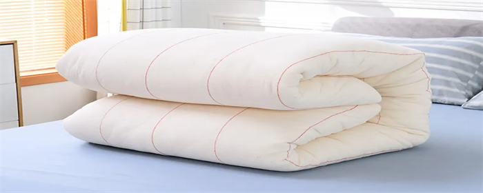 1.8米床用几斤棉花褥子(18米2米的床适合多大的床单被子床单)