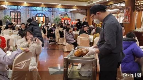 客流提升约150%、北京外卖销量第一 春节档点燃餐饮市场