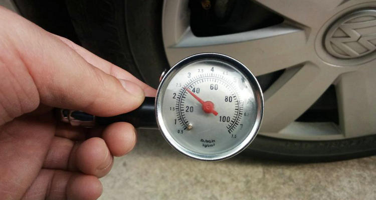 装有胎压监测的汽车可以轮胎换位吗?