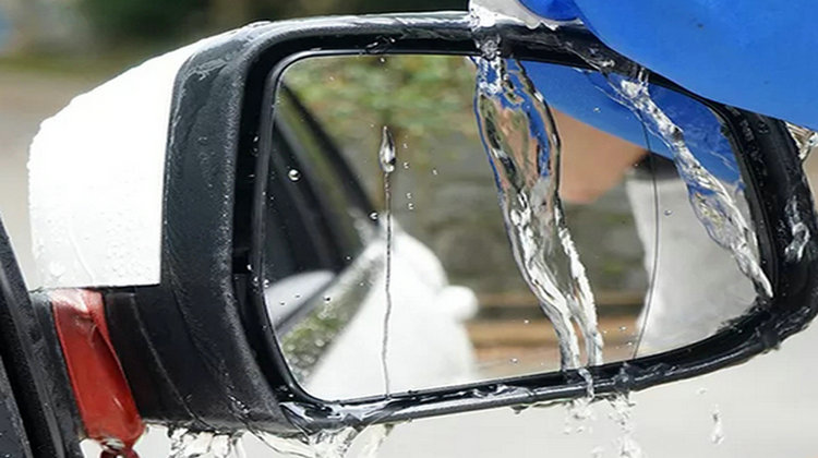车玻璃防雨剂管用吗多少钱