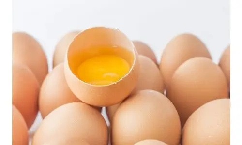 一个鸡蛋多少克（一个鸡蛋的重量怎么看）