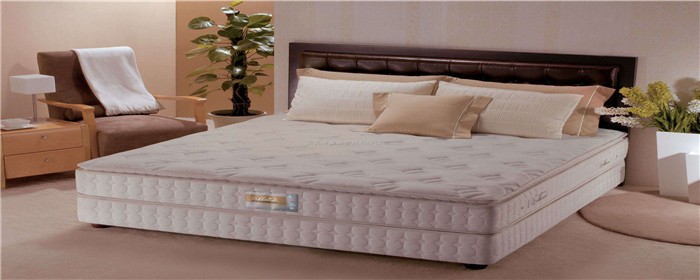 1.5乘2米的床用多大的被子(1.5米乘2米的床用多大的被子)