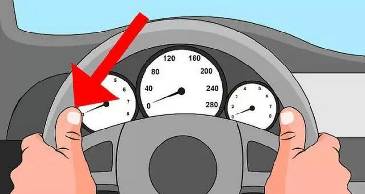 车速120方向盘抖动是什么原因引起的(车速120方向盘抖动正常吗)