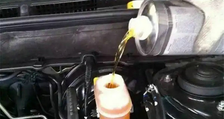 没有刹车油可以用什么油代替