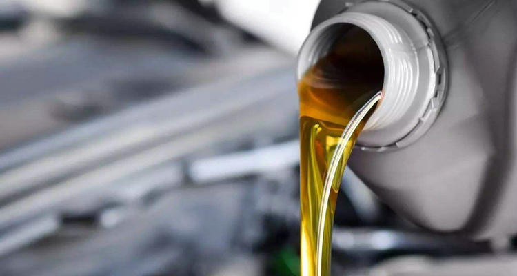 混合机油和全合成机油区别是什么(混合机油和全合成机油区别是什么意思)